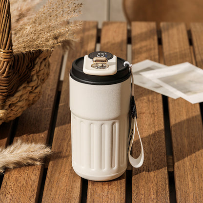 Smart Thermal Bottle – Keeps Drinks Hot or Cold Anywhere