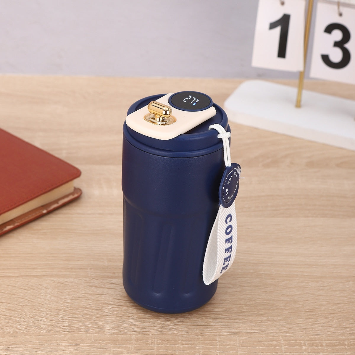 Smart Thermal Bottle – Keeps Drinks Hot or Cold Anywhere